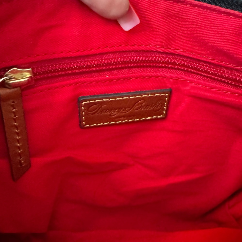 Dooney & Bourke Black Crossbody Bag‎ with Adjustable Strap - Picture 10 of 13